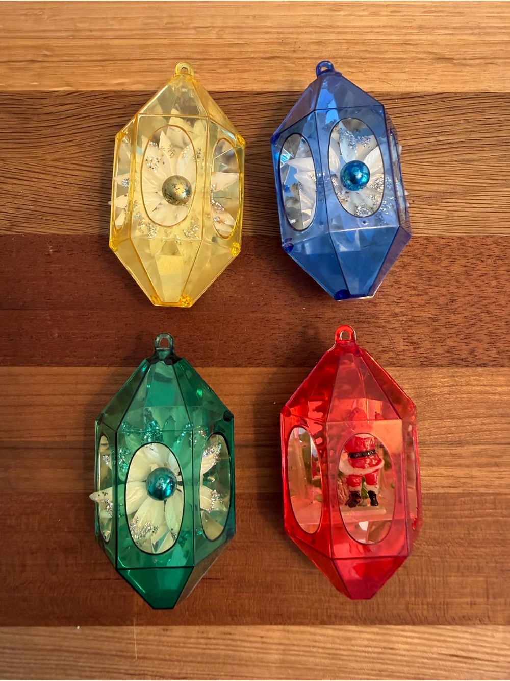 Vintage Jewel Brite Diorama Ornaments Plastic Set of 4